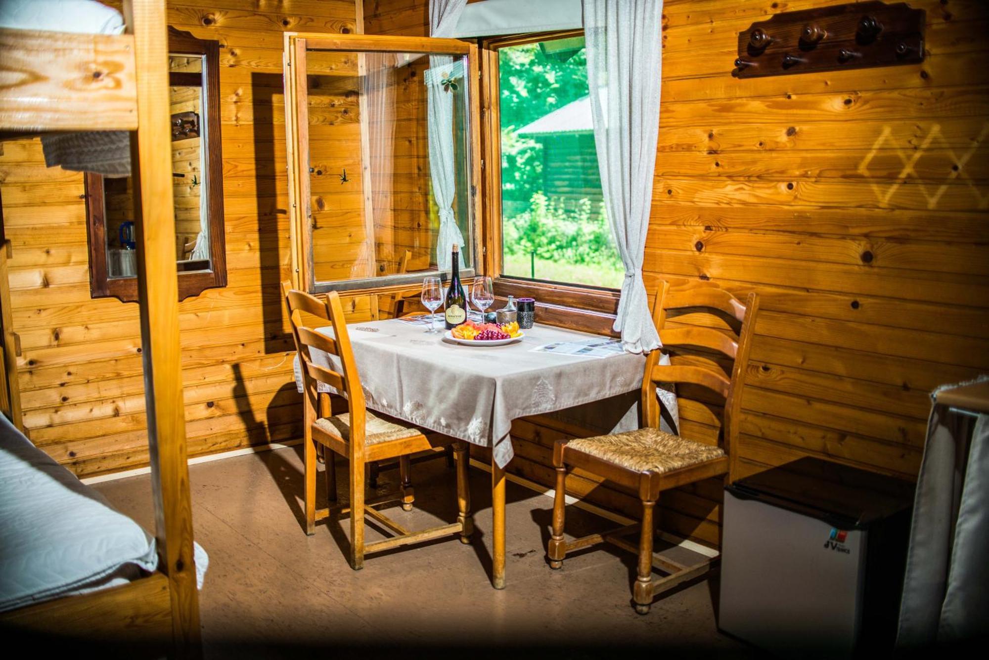 Wooden Village Resort Ponari 外观 照片